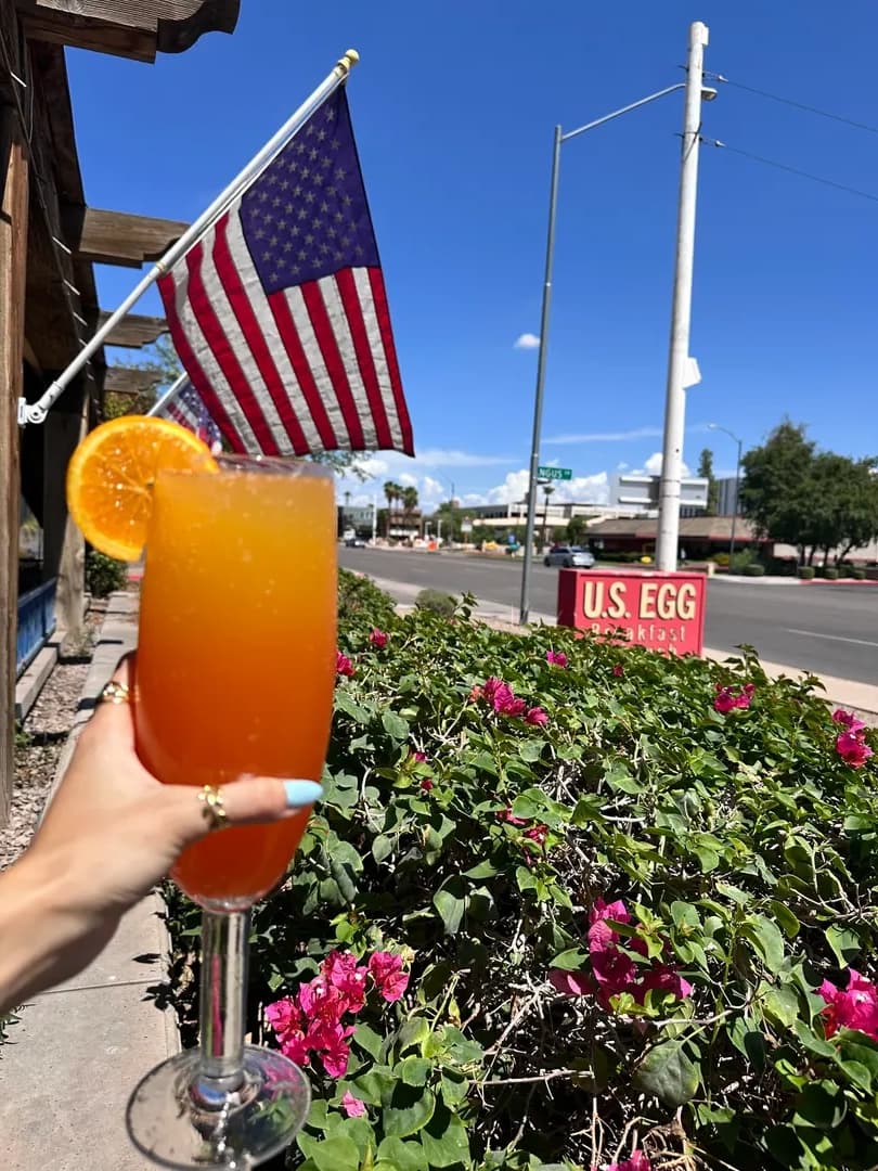 Patriotic themed dining experience